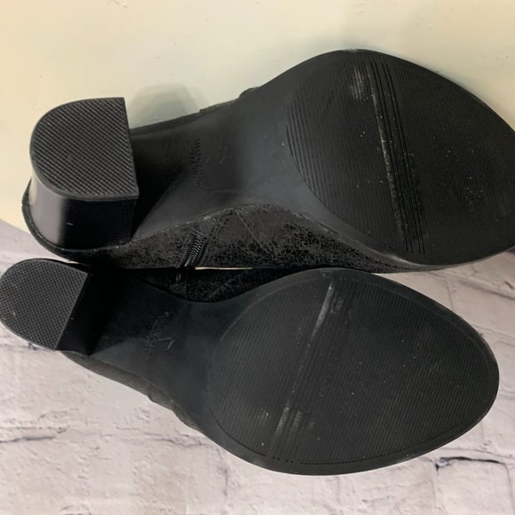 Vera Wang Ankle Boots Size 8 1/2 - Picture 5 of 7